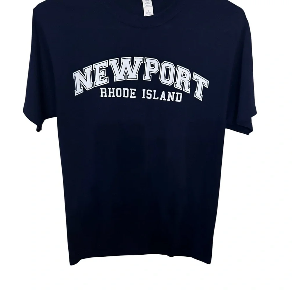 EUC Newport Rhode Island T-Shirt